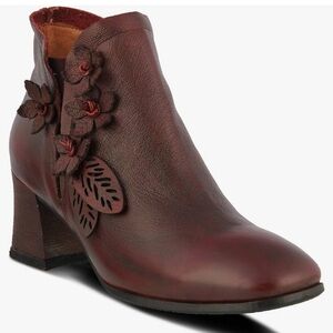 Spring Step L'Artiste Women's Ankle Boot color Bordeaux